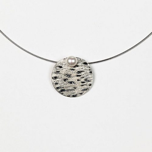 Anhänger mit Süßwasserperle